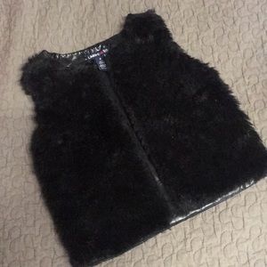 LIMITED TOO Girls Black Fur Vest